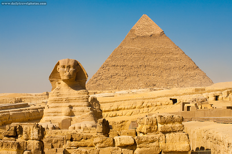 Pyramids With Sphinx