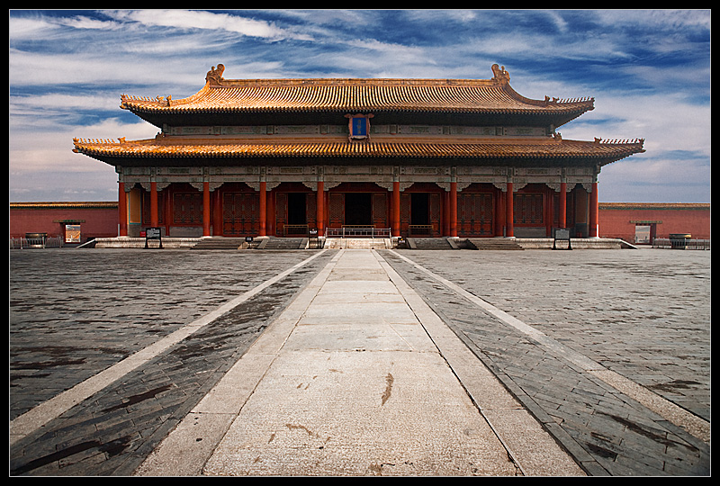 Forbidden City hall building after rains. - Beijing, China - Daily Travel Photos