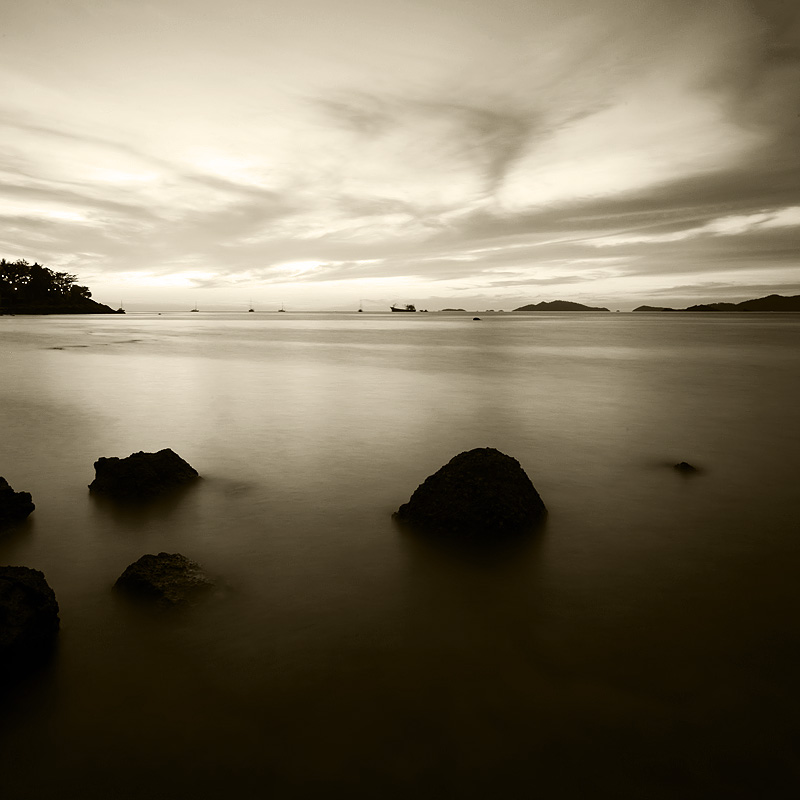 Long exposure of the channels that surround paradise island. - Ko Lipe, Thailand - Daily Travel Photos