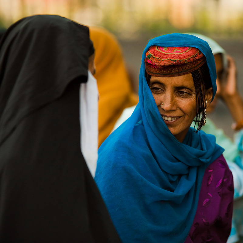 A gypsy woman socializes with a Muslim woman. - Srinagar, Kashmir, India - Daily Travel Photos
