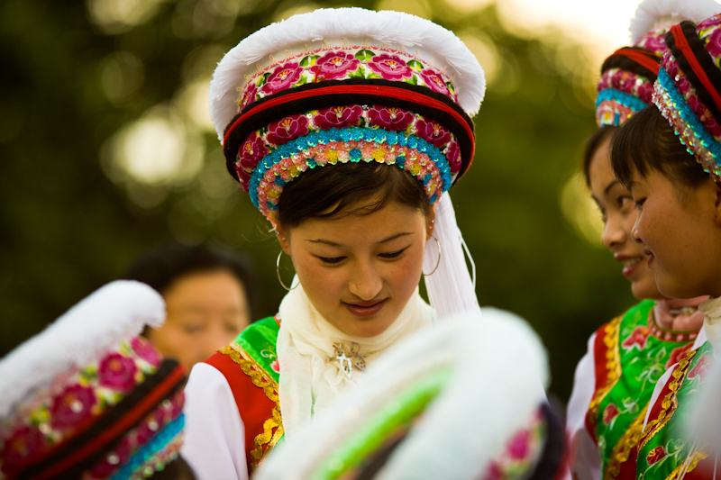 Costume Beautiful Bai Minority Girl - Dali, Yunnan, China - Daily Travel Photos